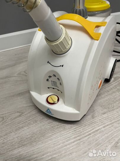 Отпариватель вертикальный