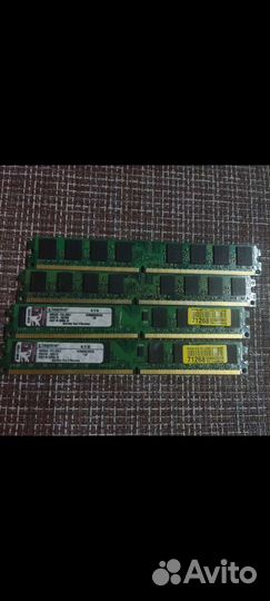 Материнская плата с процессором и памятью