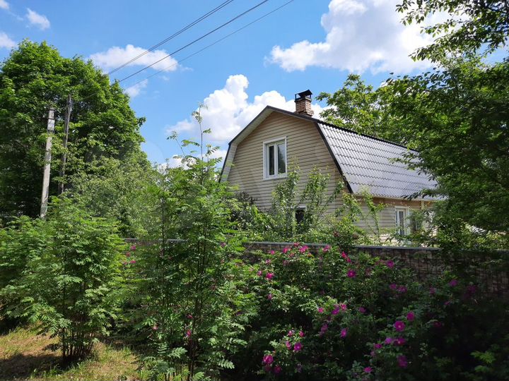 Дача 50 м² на участке 9 сот.