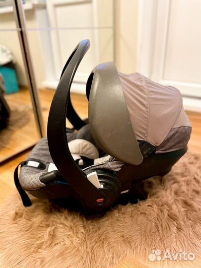 Детское автокресло stokke besafe izi go