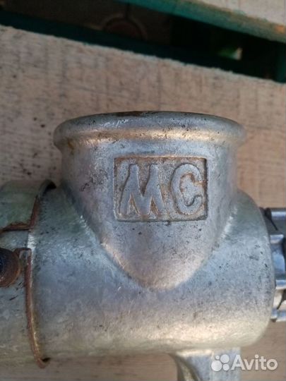 Соковыжималка шнековая ручная