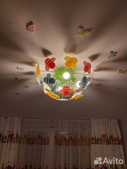 Люстра в детскую комнату