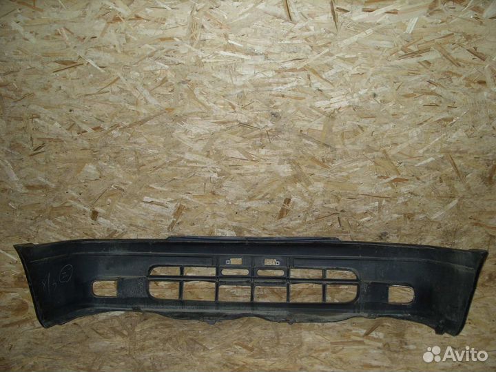 Бампер передний 5-doorsрест2 Toyota Starlet EP80EP