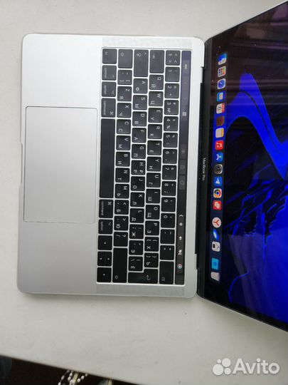 Apple MacBook Pro 13 i7 1tb 16gb