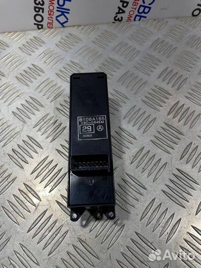 Блок управления стеклоподъемниками Peugeot 4007 I