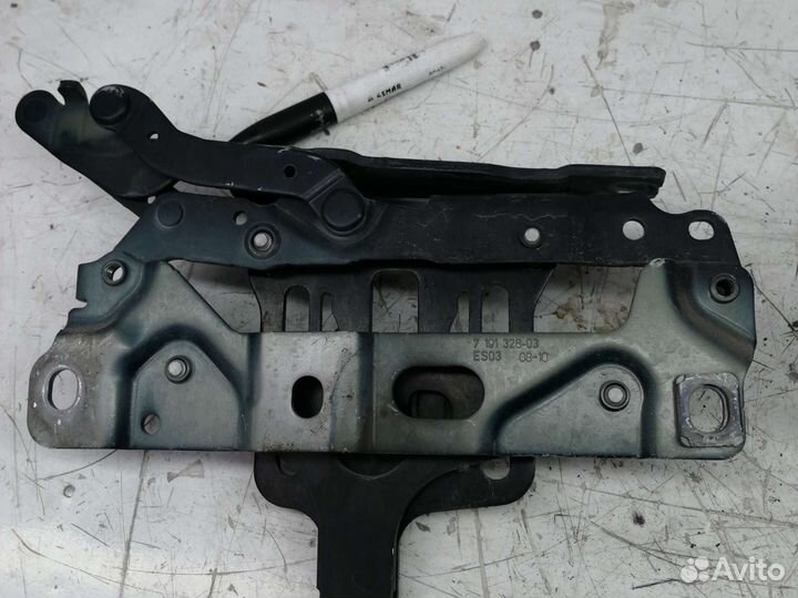 Петли капота BMW 5-series F10