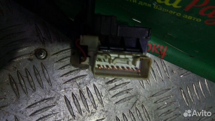 Подрулевой переключатель поворотников Chery Fora