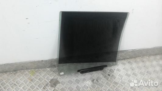 Стекло двери задней правой jeep grand cherokee WJ