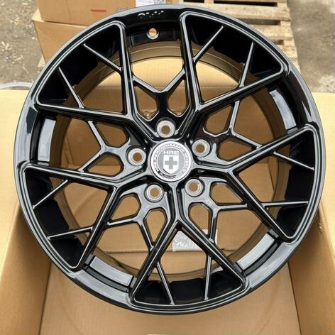 Литые диски Sakura Wheels 181 7.5×R17 5×114.3