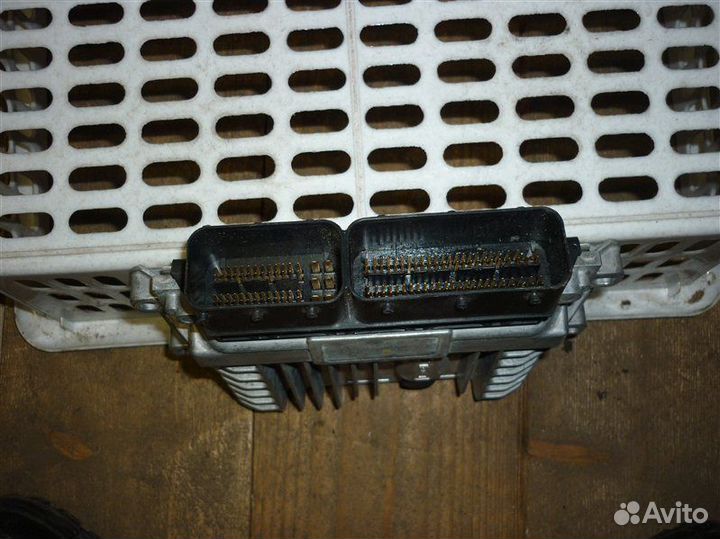 Блок управления двигателем Ssang Yong Kyron 2.0