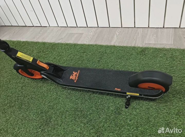 Электросамокат Kugoo First (детский)