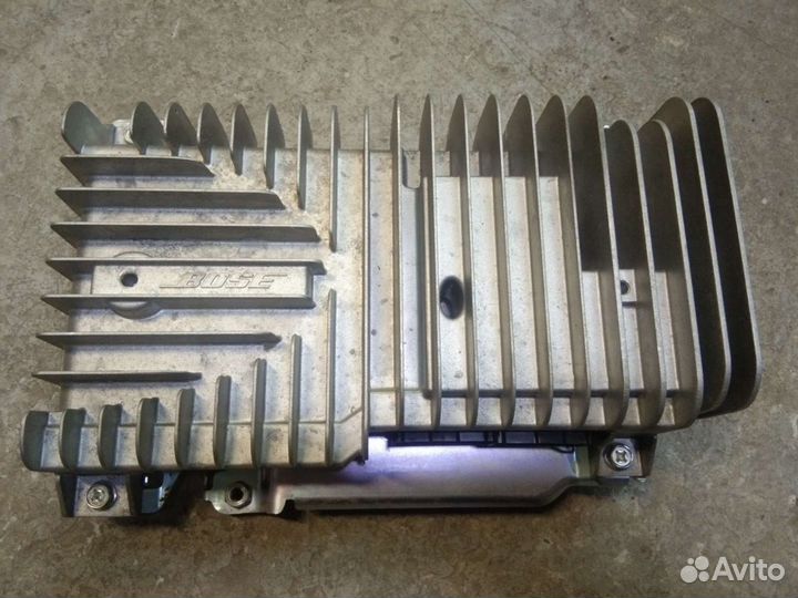 Усилитель магнитолы bose Инфинити G25