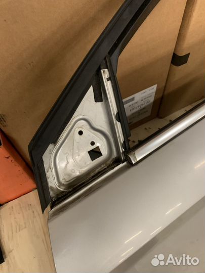 Передняя левая дверь ford mondeo 4