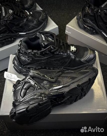 Кроссовки Balenciaga runner
