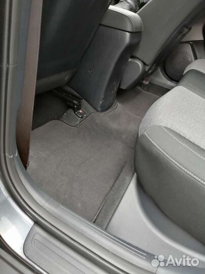 Автомобильные коврики текстильные