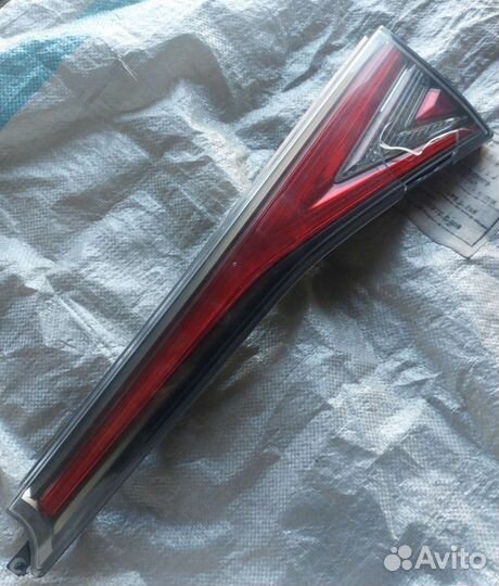 Стоп правый Toyota Sai AZK10