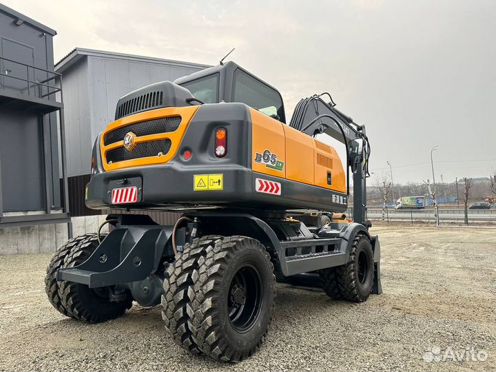 Колёсный экскаватор XINYUAN B65 Eco, 2025