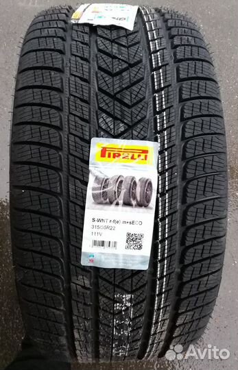 Pirelli Scorpion Winter RFT 315/35 R22 111V
