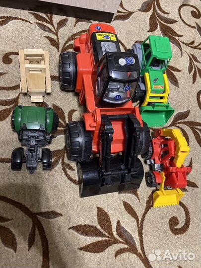 Детские игрушки, машинки, техника