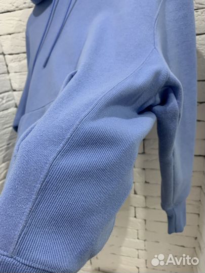 Женский спортивный костюм