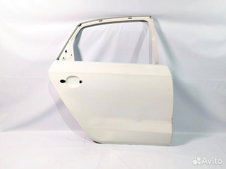 Дверь задняя правая Vw Polo CFN 2011