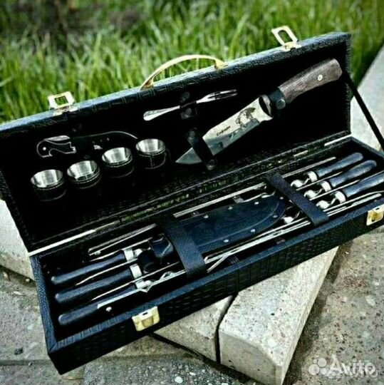 Подарочный набор шампуров в кейсе