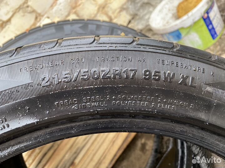 Kumho Ecsta SPT KU31 215/50 R17
