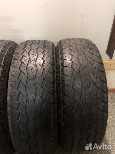 Toyo Open Country A/T Plus 225/65 R17