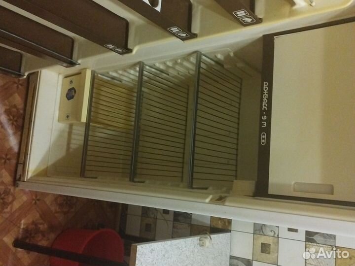 Холодильник б/у Донбасс 9м