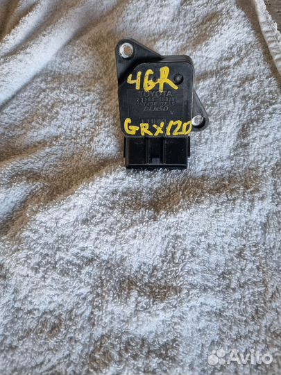 Датчик расхода воздуха Toyota Mark X 2220415010