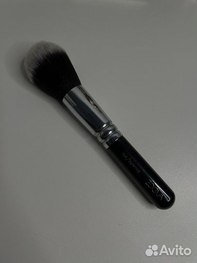 Кисть Zoeva 106
