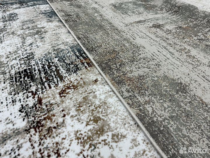 Ковер новый 2х2.85