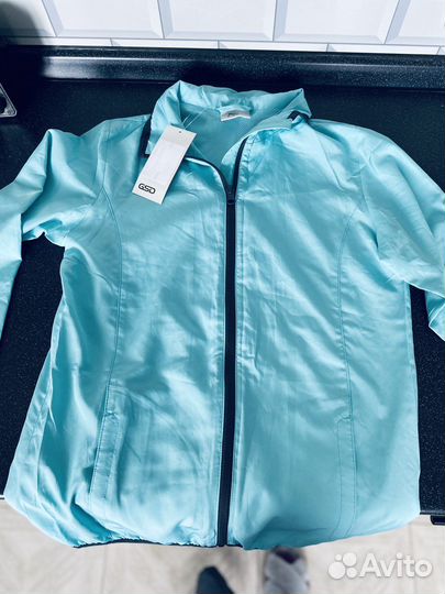 Спортивный костюм новый