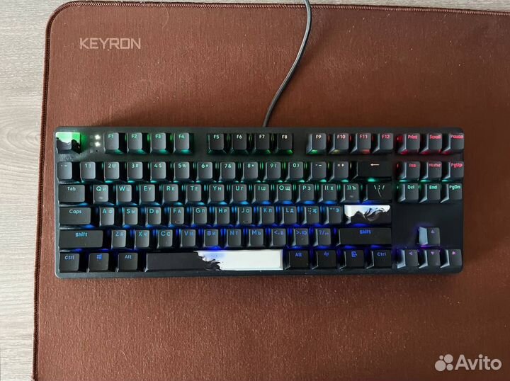 Механическая клавиатура Red Square Keyrox TKL