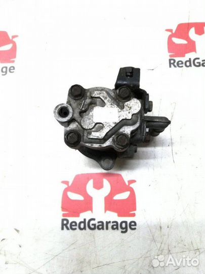 Насос гидроусилителя руля Nissan Patrol Y61