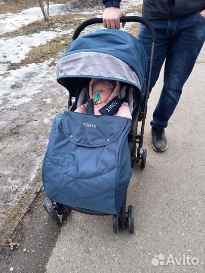 Прогулочная коляска б/у