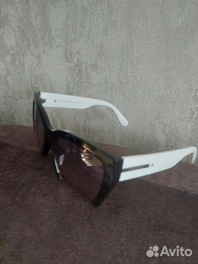 Солнцезащитные очки женские