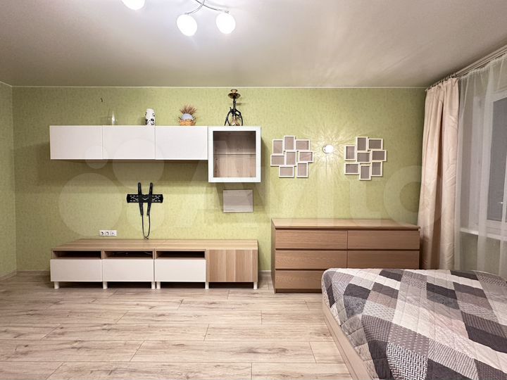 2-к. квартира, 55 м², 3/12 эт.