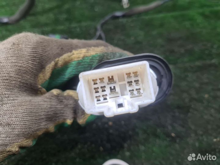 Проводка двери задняя правая Ssangyong Actyon 2