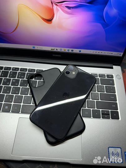 iPhone 11, 64 ГБ