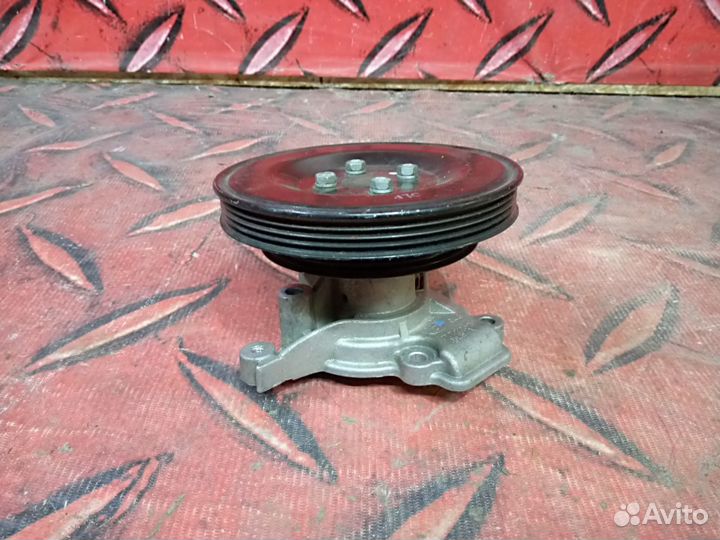 Насос водяной Hyundai Tucson 1