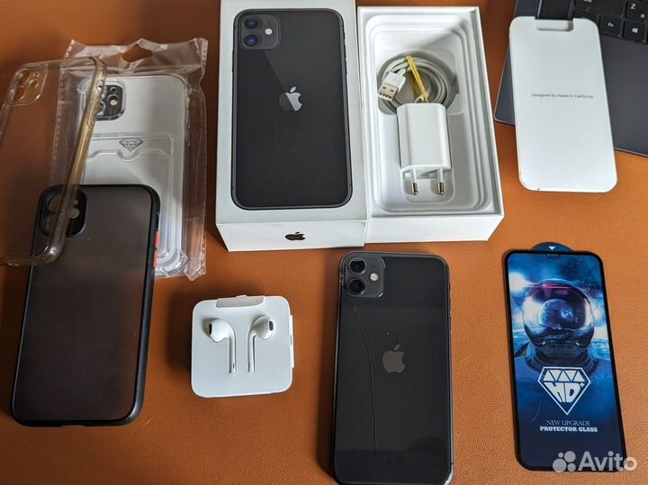 iPhone 11, 64 ГБ