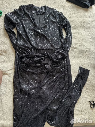 Комбинезон вечерний. В пайетках