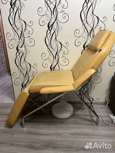 Кресло-кушетка и стул для мастера