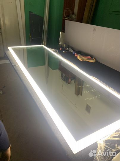 Зеркало с подсветкой светопропускное