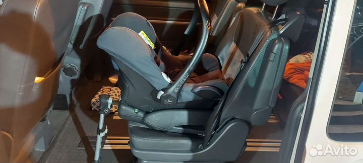 Автолюлька maxi cosi с базой
