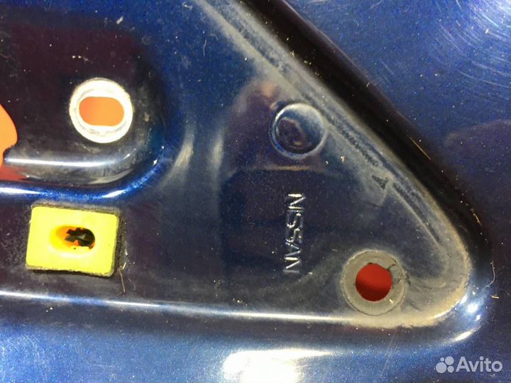 Крыло для Nissan Note E11 HR16DE 1.6 (Б/У)