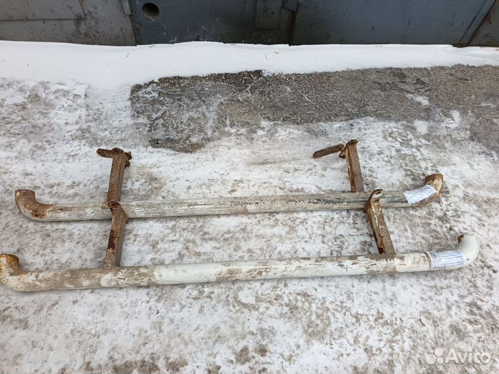 Силовые пороги nissan NP 300