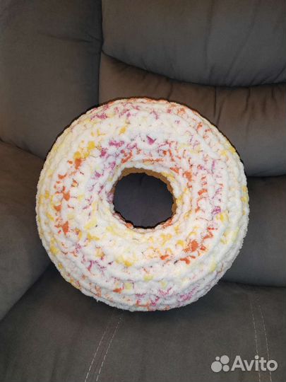 Подушка пончик