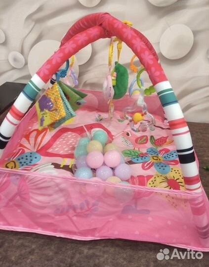 Развивающий коврик-манеж